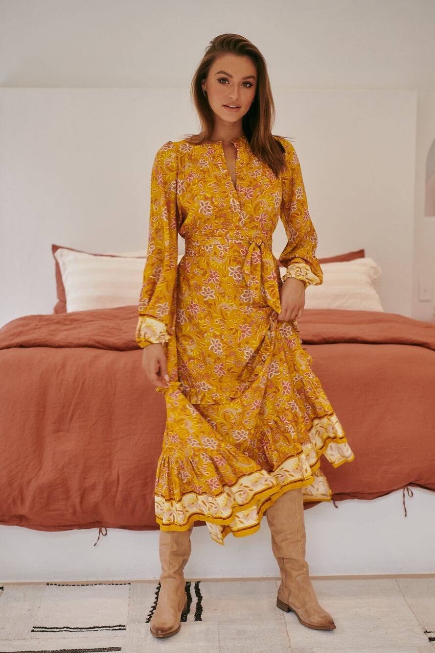 Jaase Yellow Willow Print Kensey Maxi Dress Size 16 Long Sleeve Belted NWOT